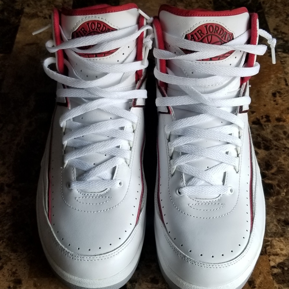 Jordan 2s